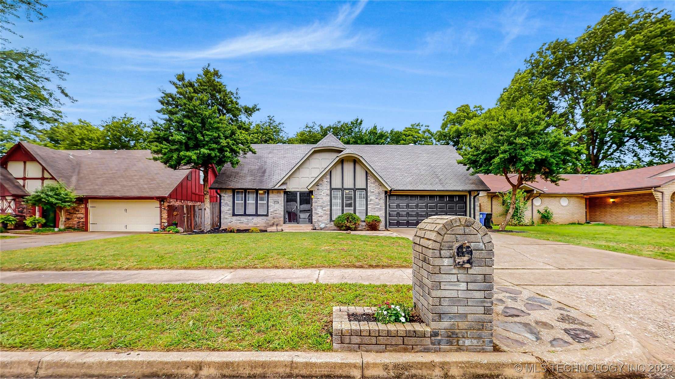 Broken Arrow, OK 74012,1120 N Juniper PL