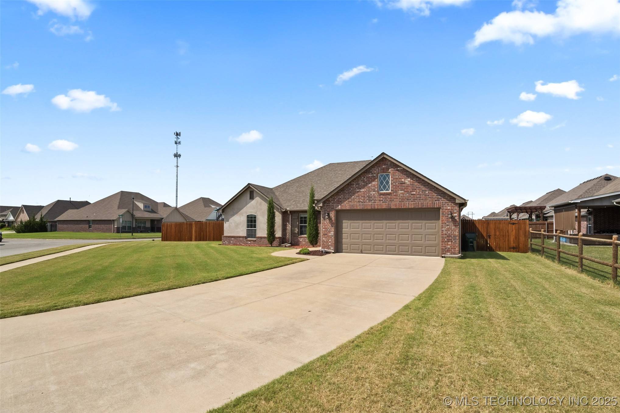Collinsville, OK 74021,13801 N 132nd East Avenue