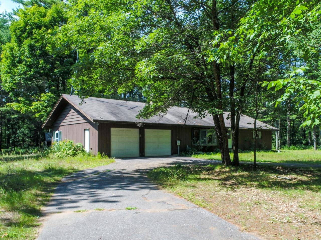 Minocqua, WI 54548,8801 ROYALWOOD DR