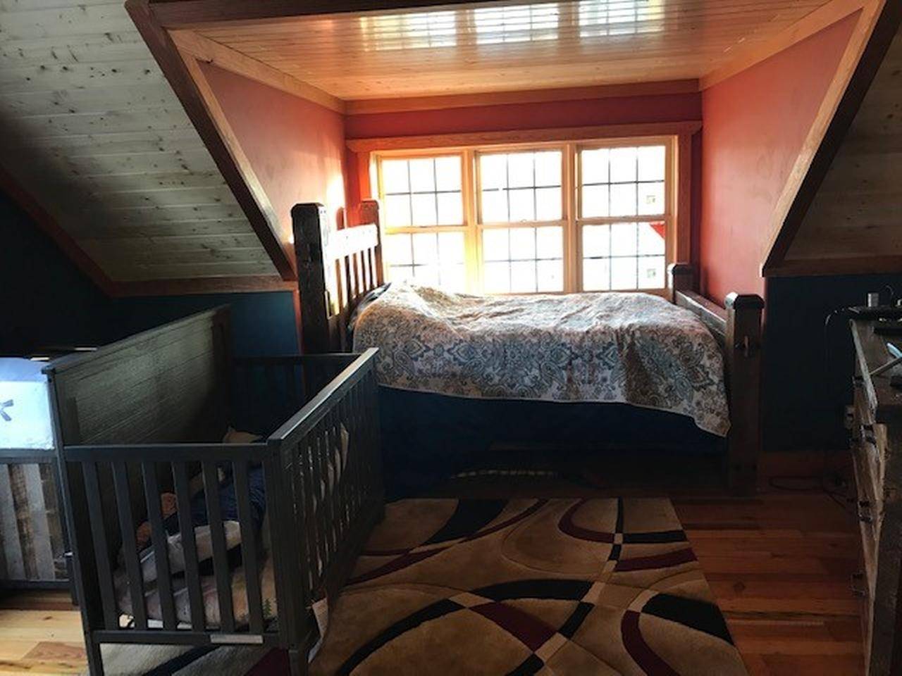 Land O' Lakes, WI 54540,5811 HRON LN
