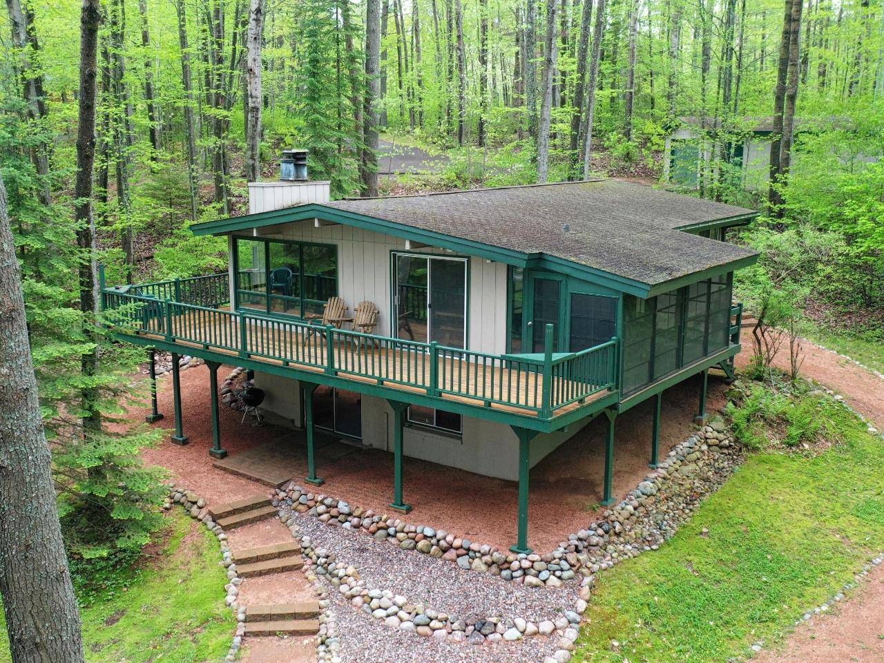 St Germain, WI 54558,8512 PINEWOOD DR