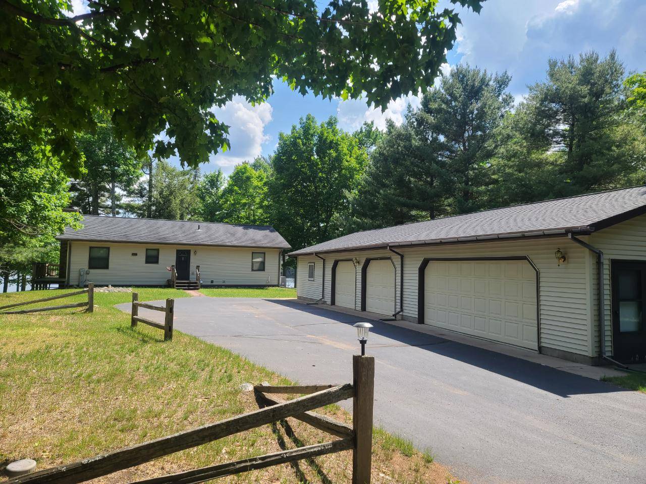 Three Lakes, WI 54562,6848 BENGS RD