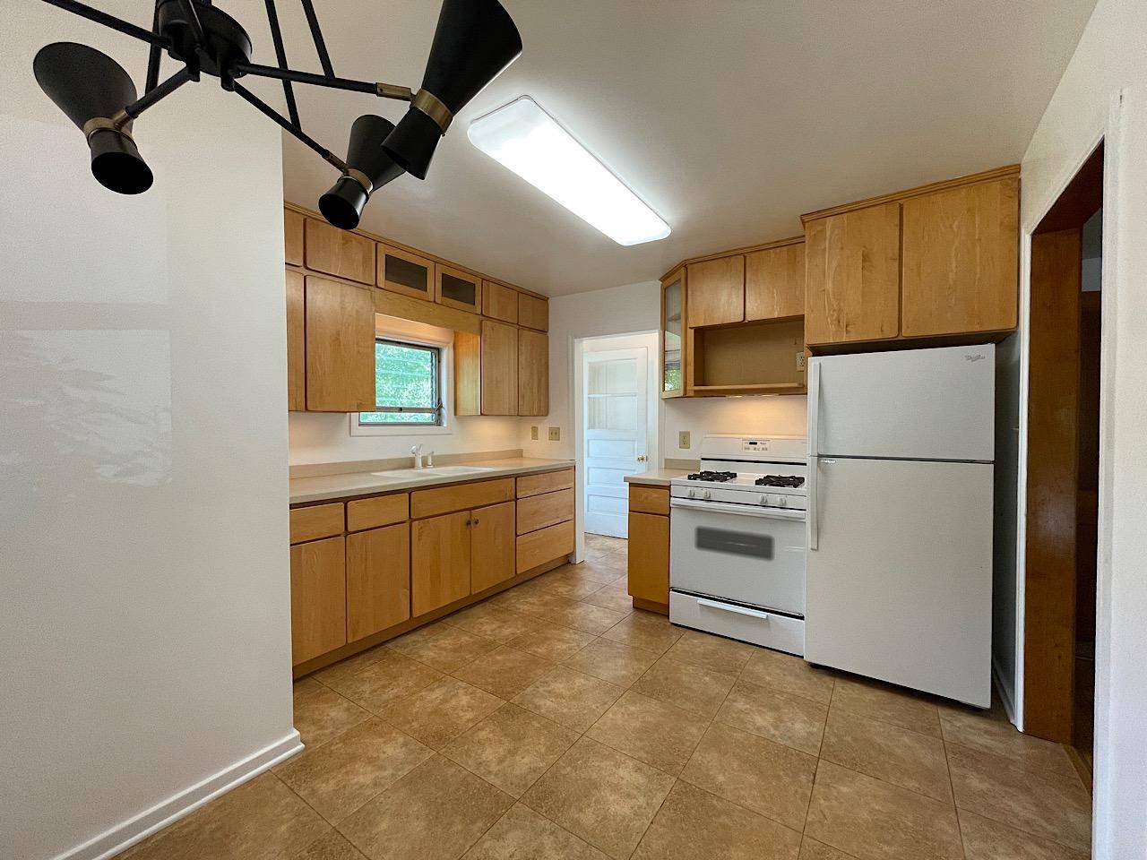 Rhinelander, WI 54501,35 MONICO ST E