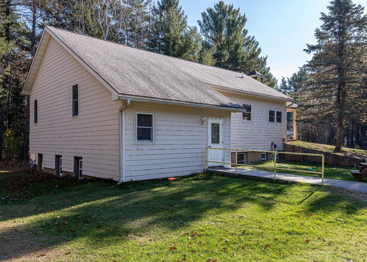 Lake Tomahawk, WI 54539,7250 NORTH AVE