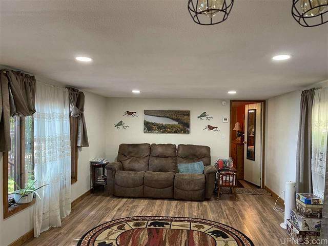 Bergland, MI 49910,497 OLD M28