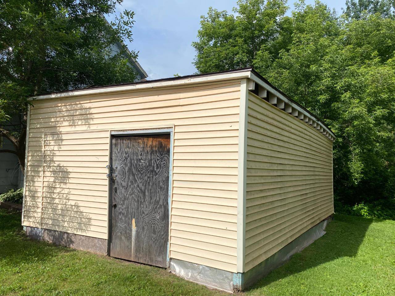 Ironwood, MI 49938,127 MARQUETTE ST N