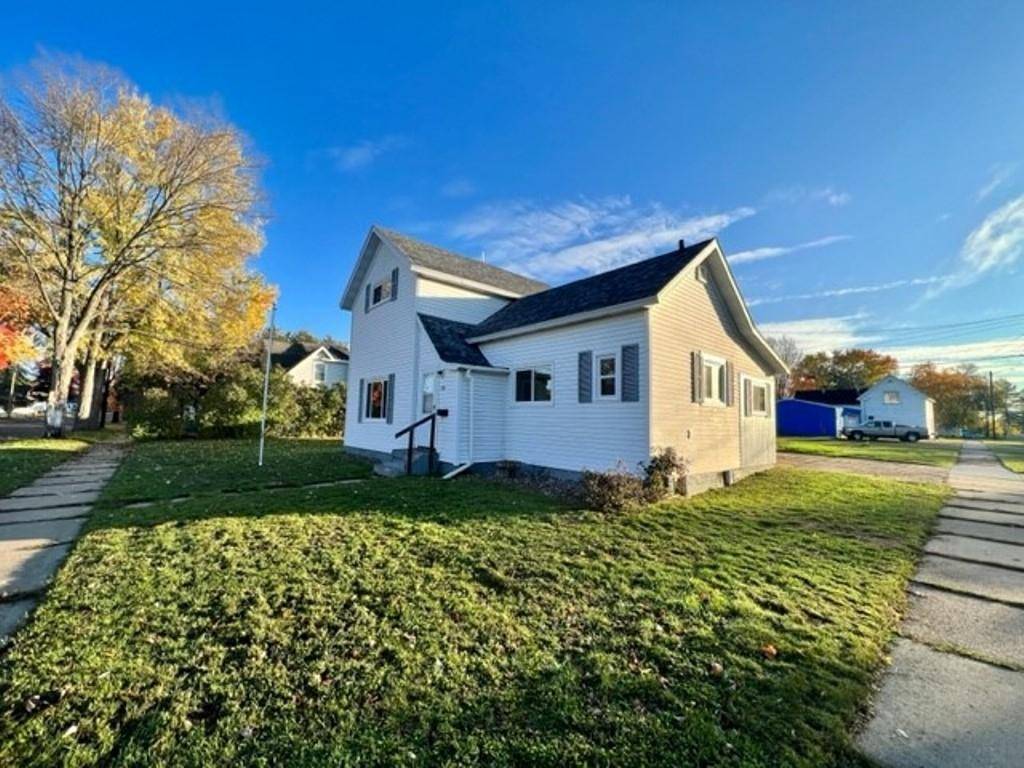 Merrill, WI 54452,201 N PINE ST