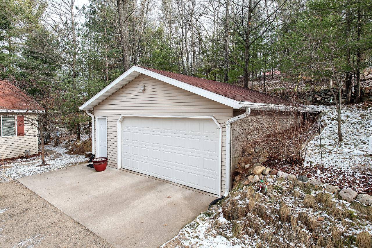 Minocqua, WI 54548,10010 PINE TREE DR