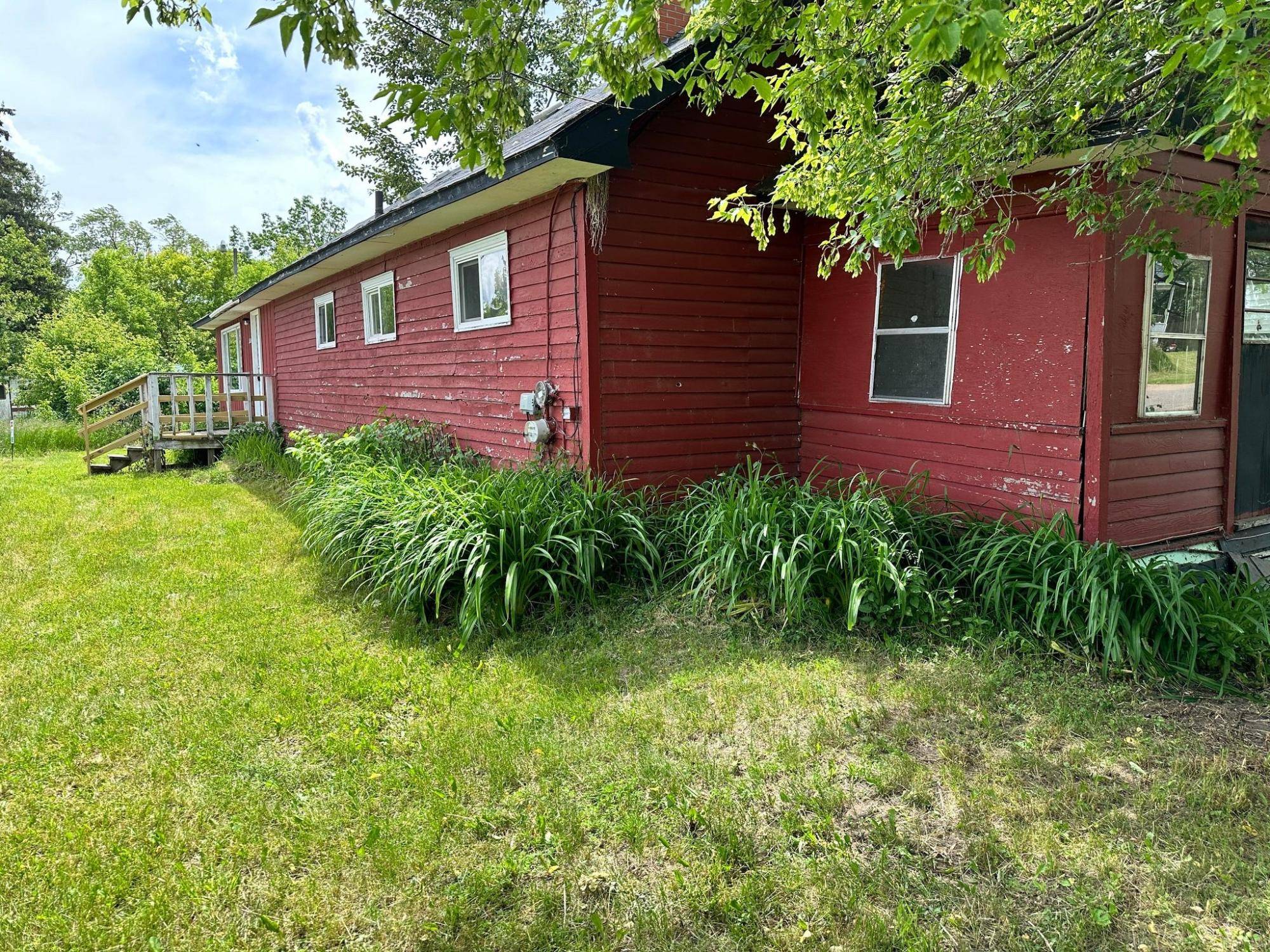 Laona, WI 54541,4907 FIRST ST