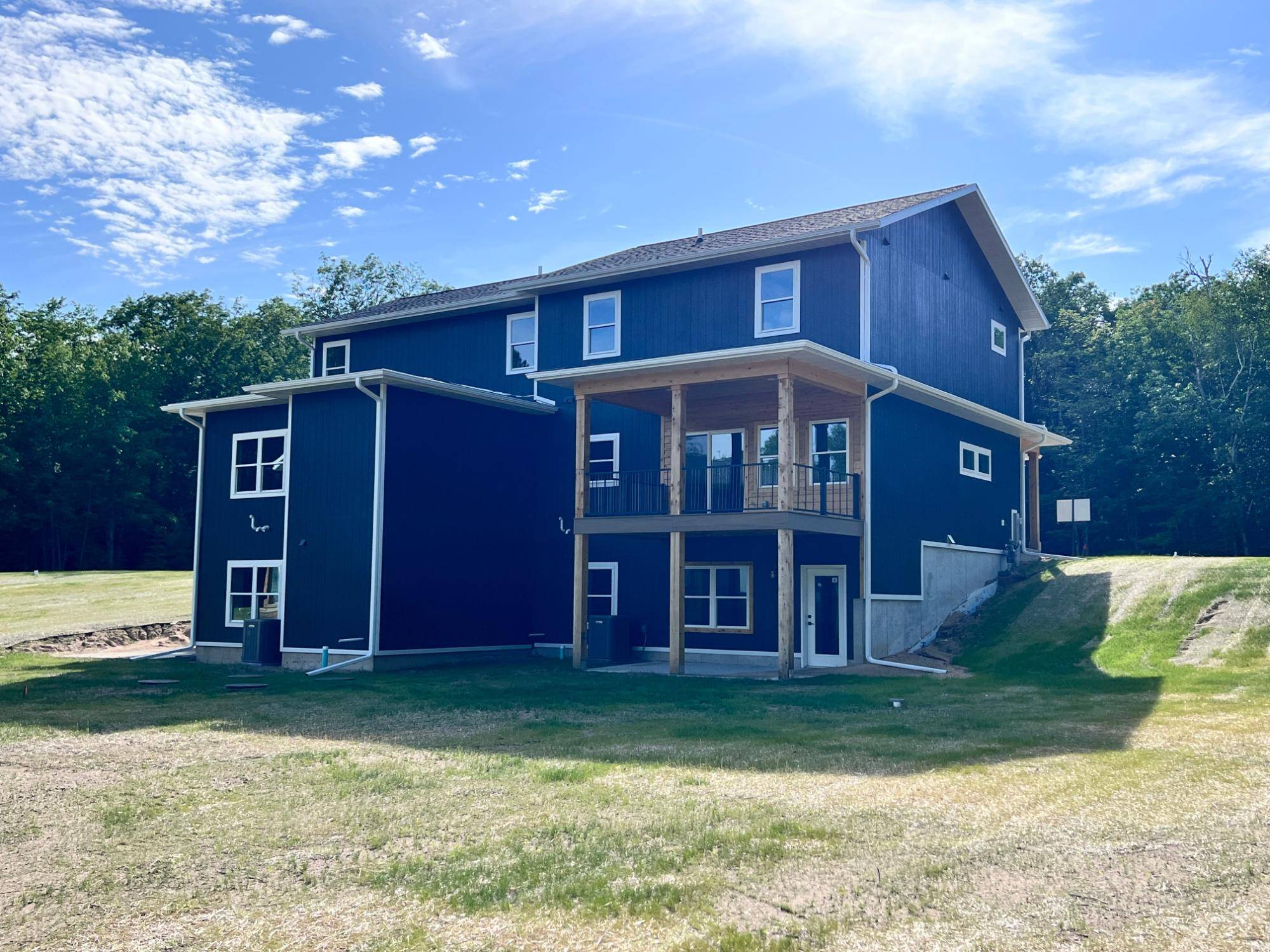 Eagle River, WI 54521,1688 ANTHONY DR