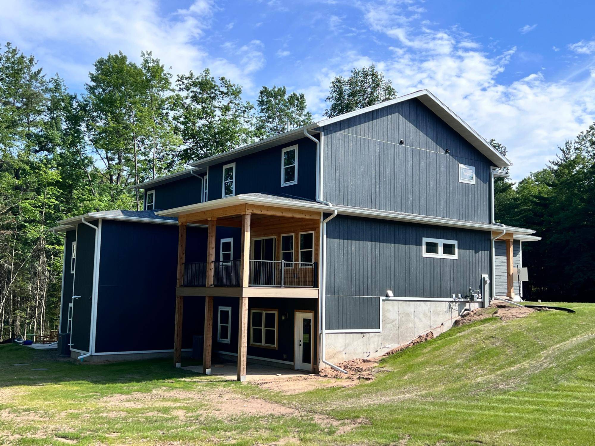 Eagle River, WI 54521,1690 ANTHONY DR