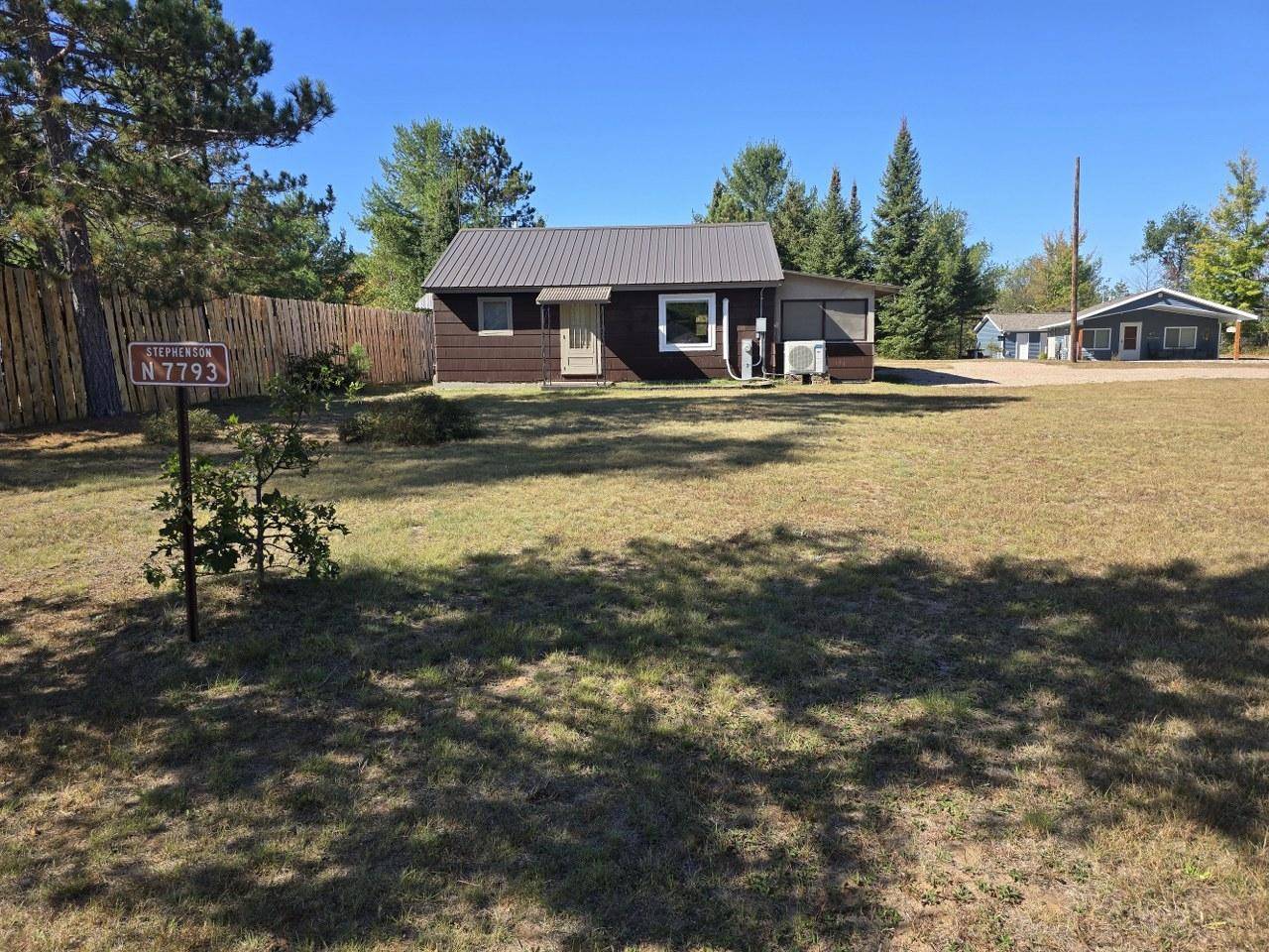 Crivitz, WI 54114,N7793 BUTLER ROCK RD E