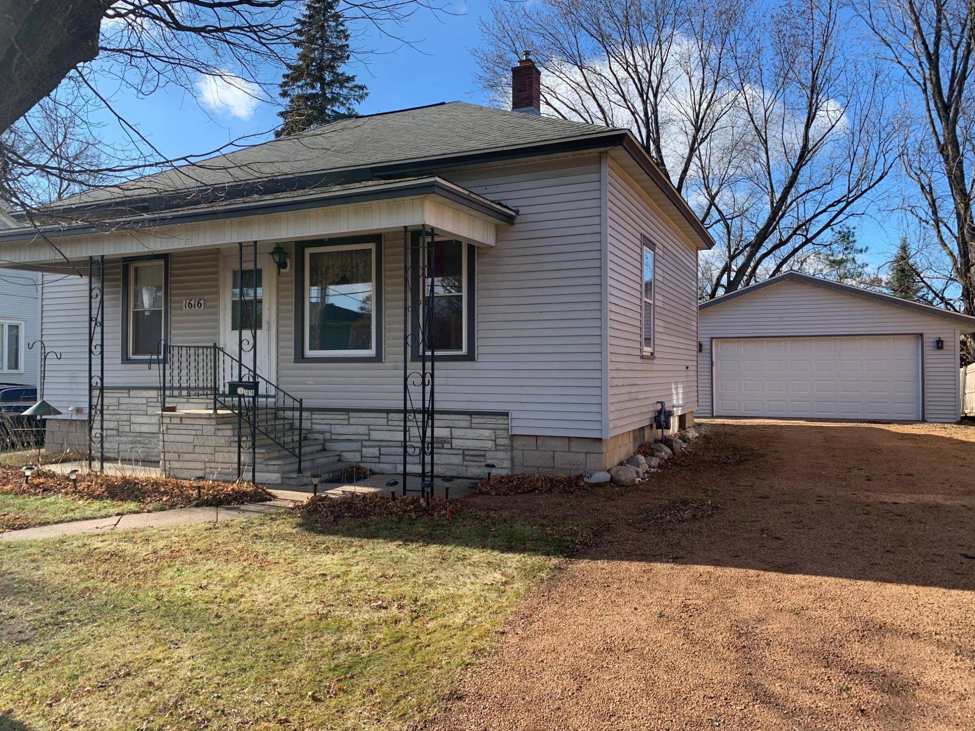 Antigo, WI 54409,1616 CLERMONT ST