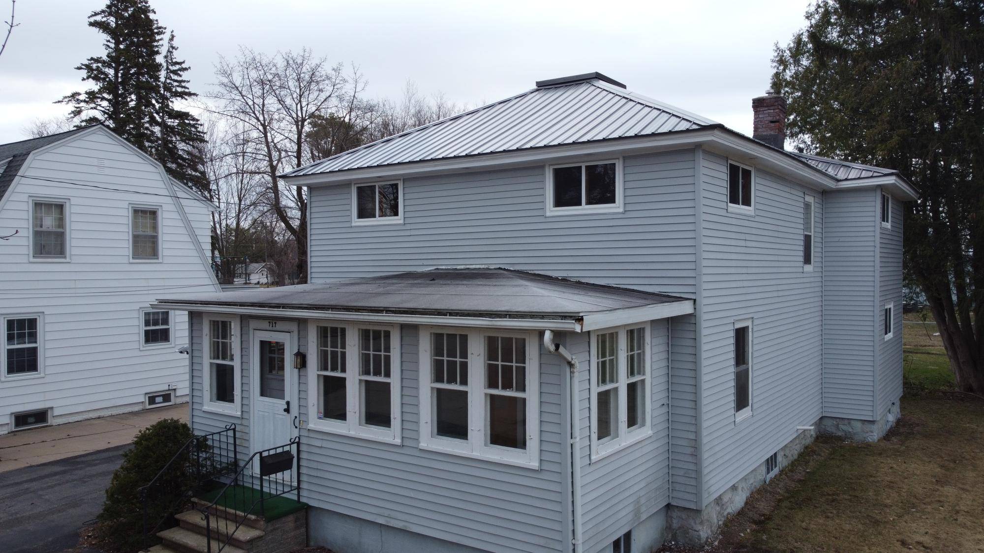 Antigo, WI 54409,717 BADGER AVE