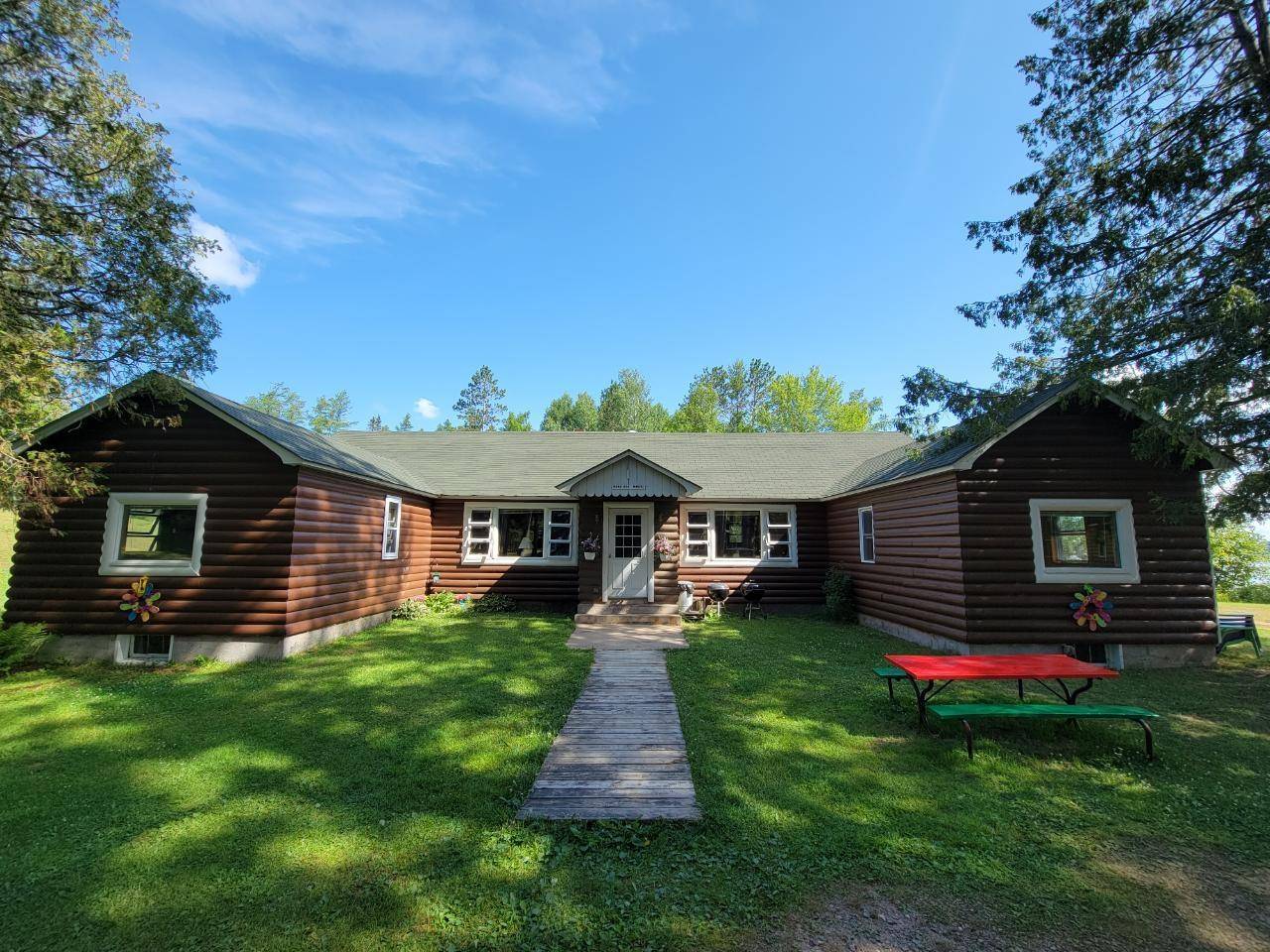 Rhinelander, WI 54501,4000 LAKESHORE DR #3980