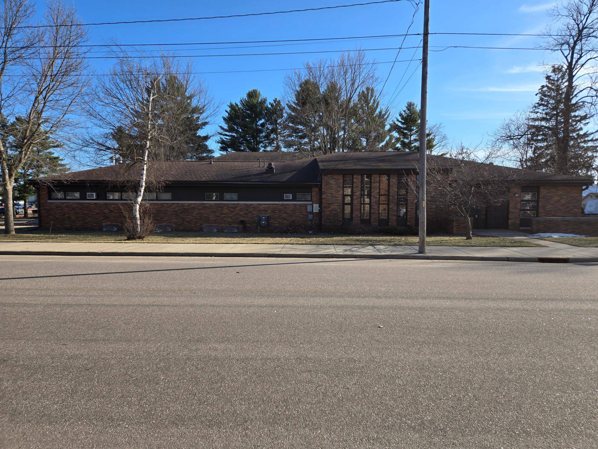 Eagle River, WI 54521,502 DIVISION ST E