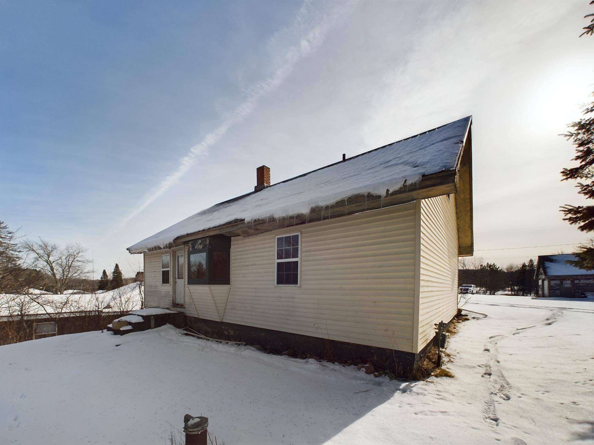 Laona, WI 54541,3675 FLANNER LN