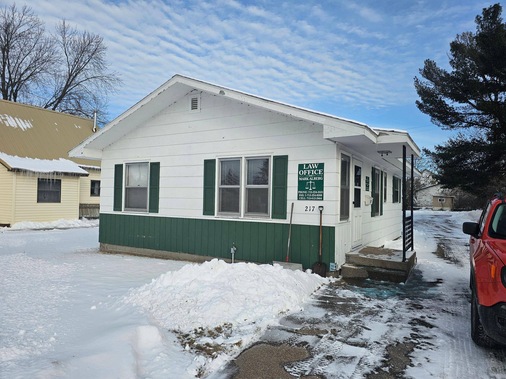 Tomahawk, WI 54487,217 TOMAHAWK AVE S
