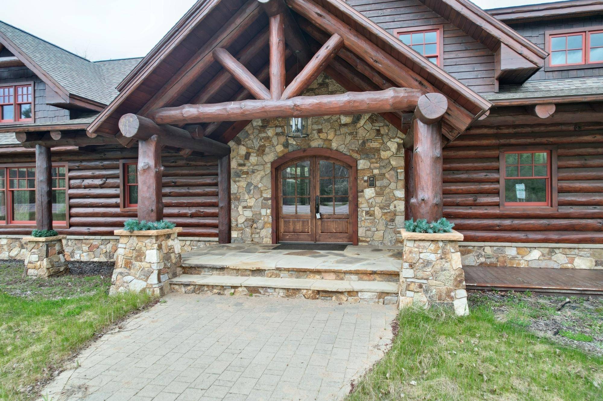 Land O Lakes, WI 54540,5771 HWY 45
