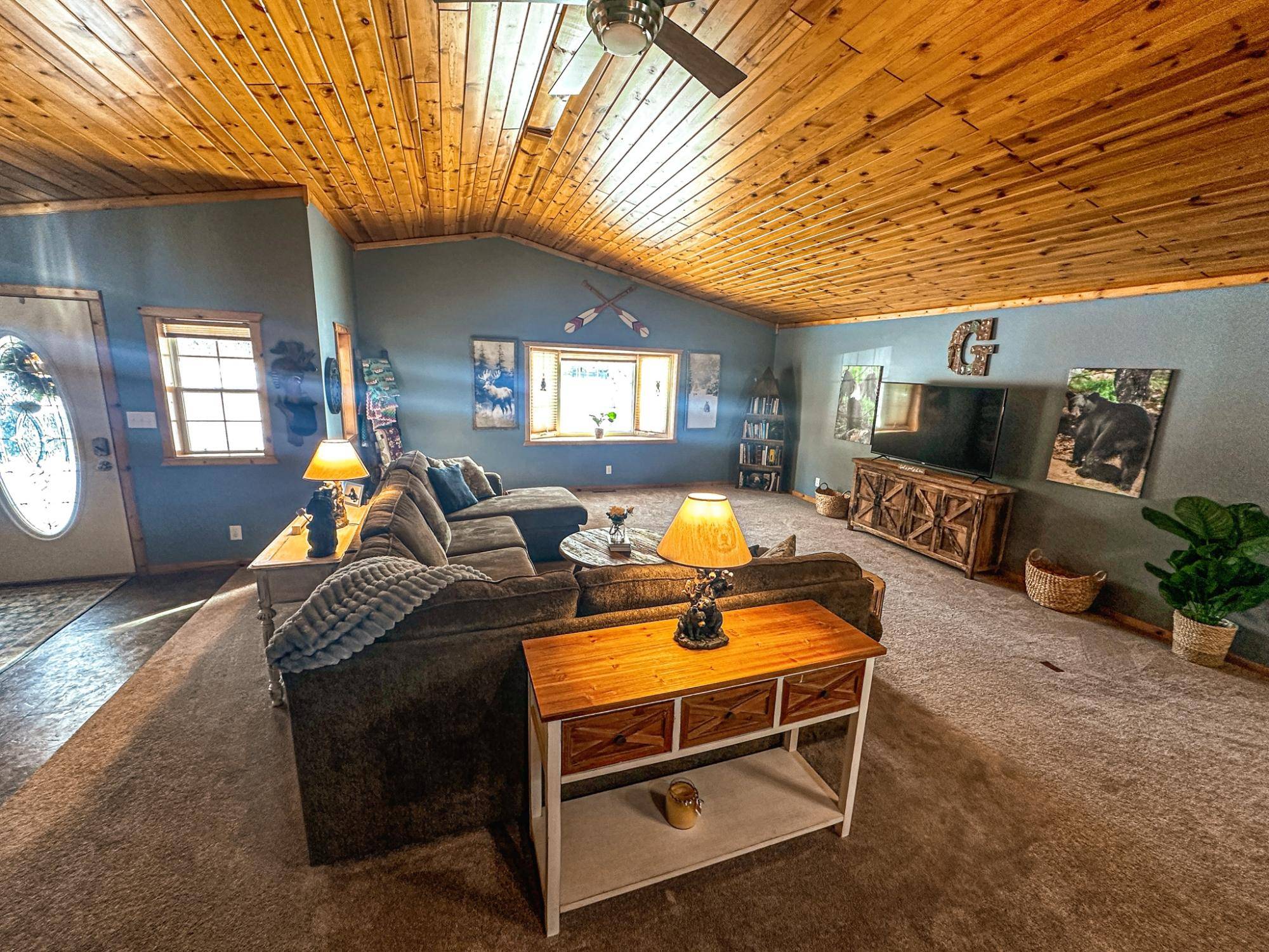 Sayner, WI 54560,8642 PINE ACRES BLV