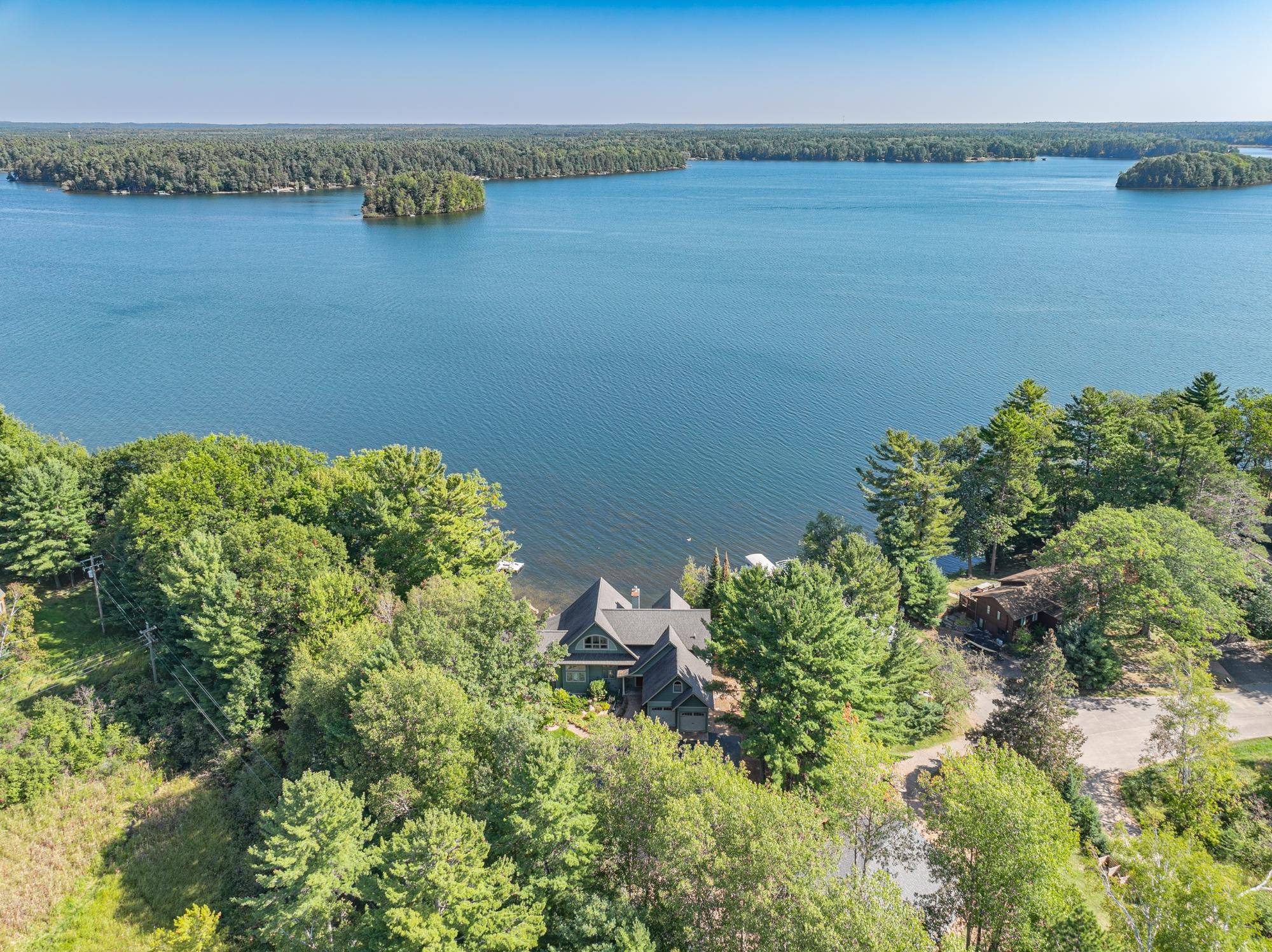 Minocqua, WI 54548,972 CEDAR ST