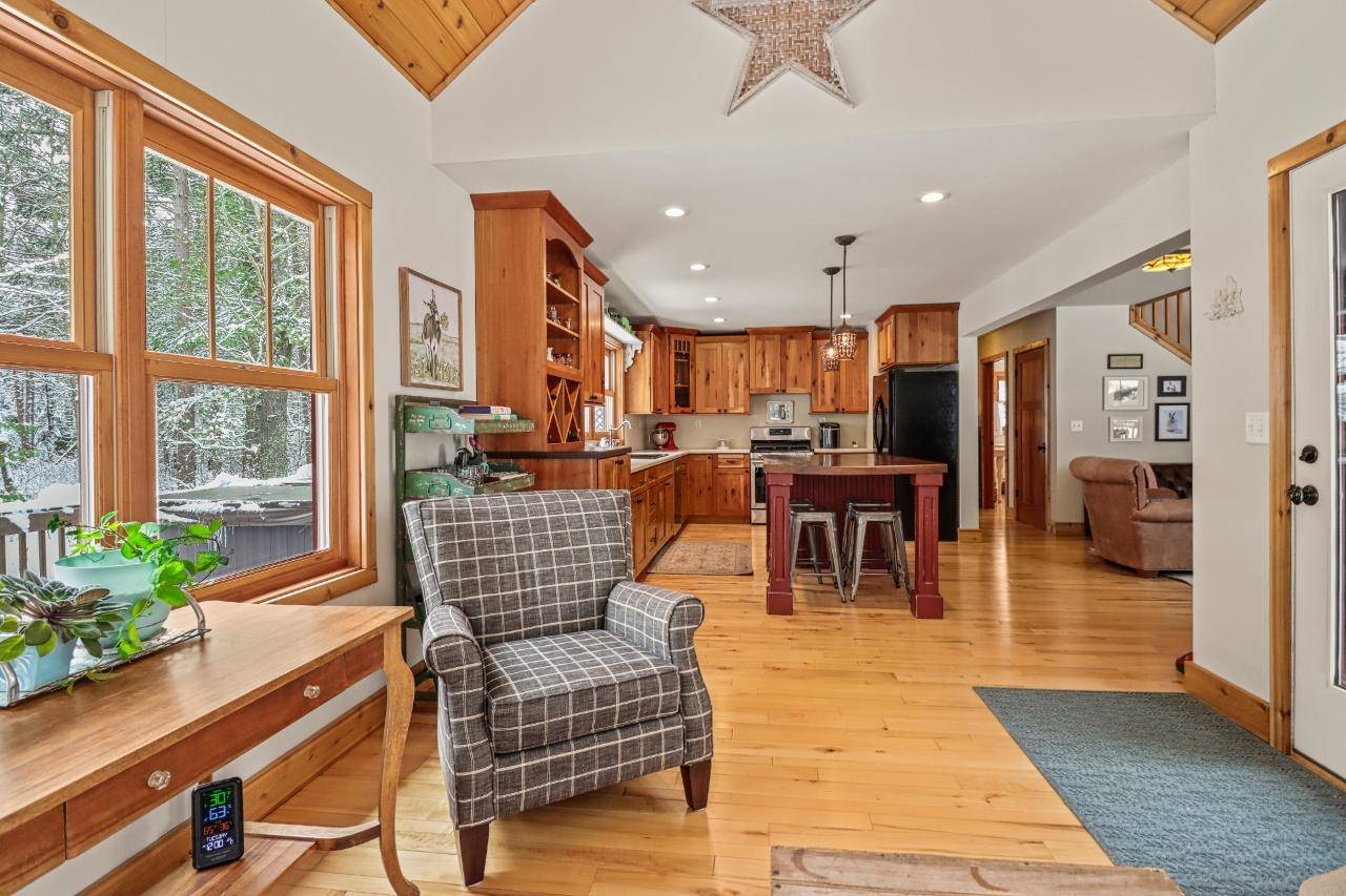 Sayner, WI 54560,2962 PINE CREST LN