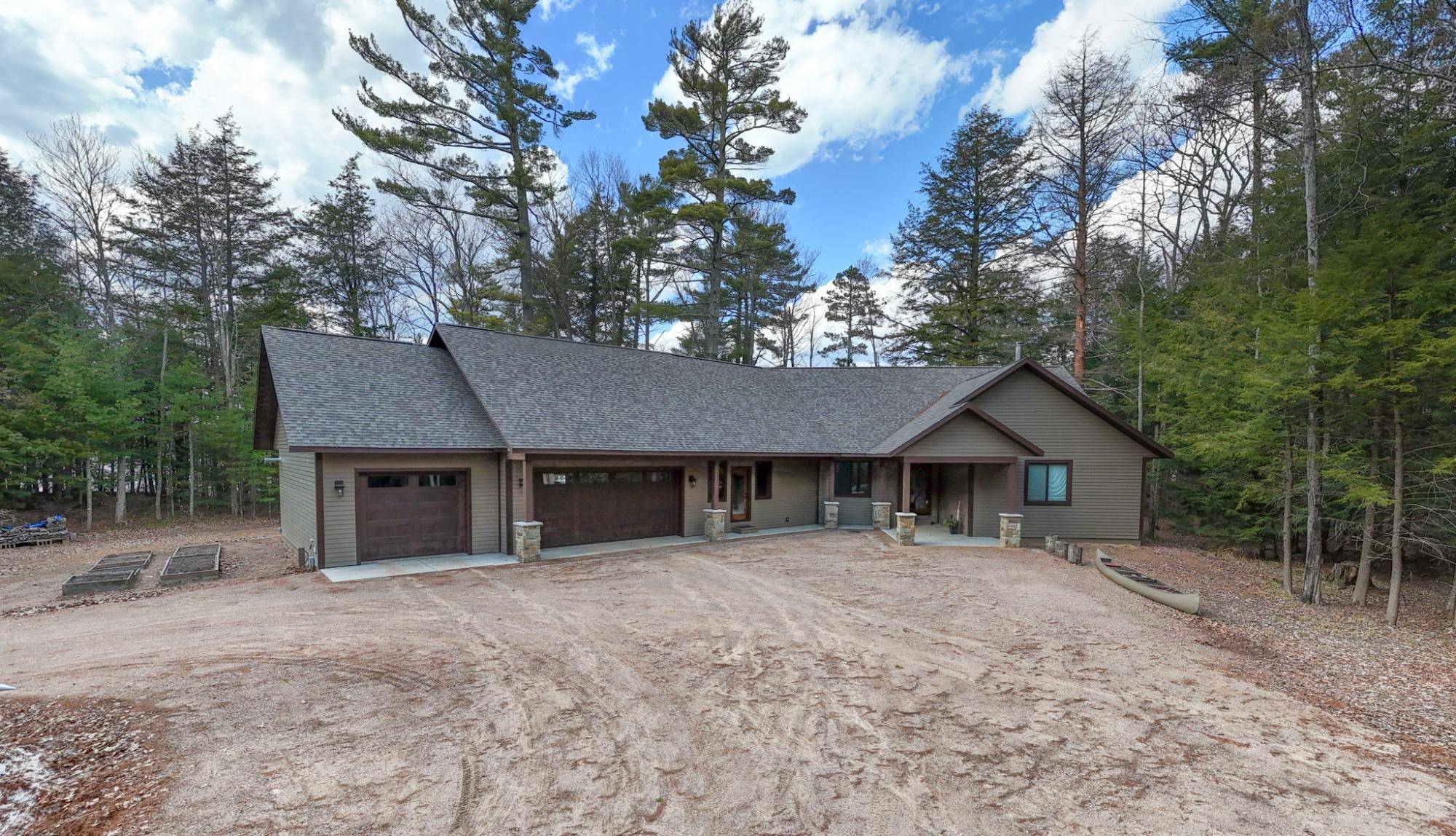 Lac Du Flambeau, WI 54538,3573 CHIPPEWA LODGE TR