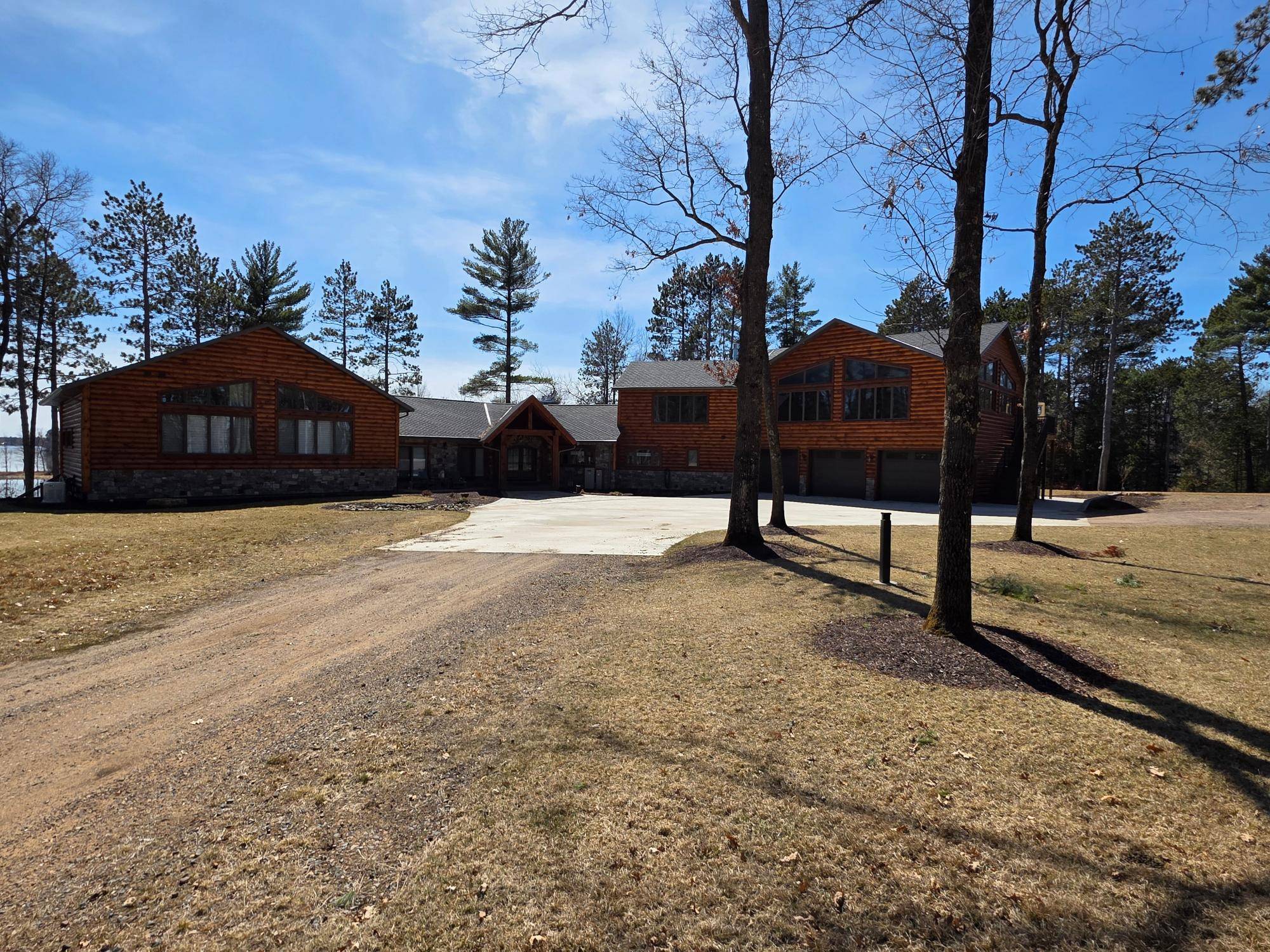 Tomahawk, WI 54487,2179 KRYSTAL KOVE RD