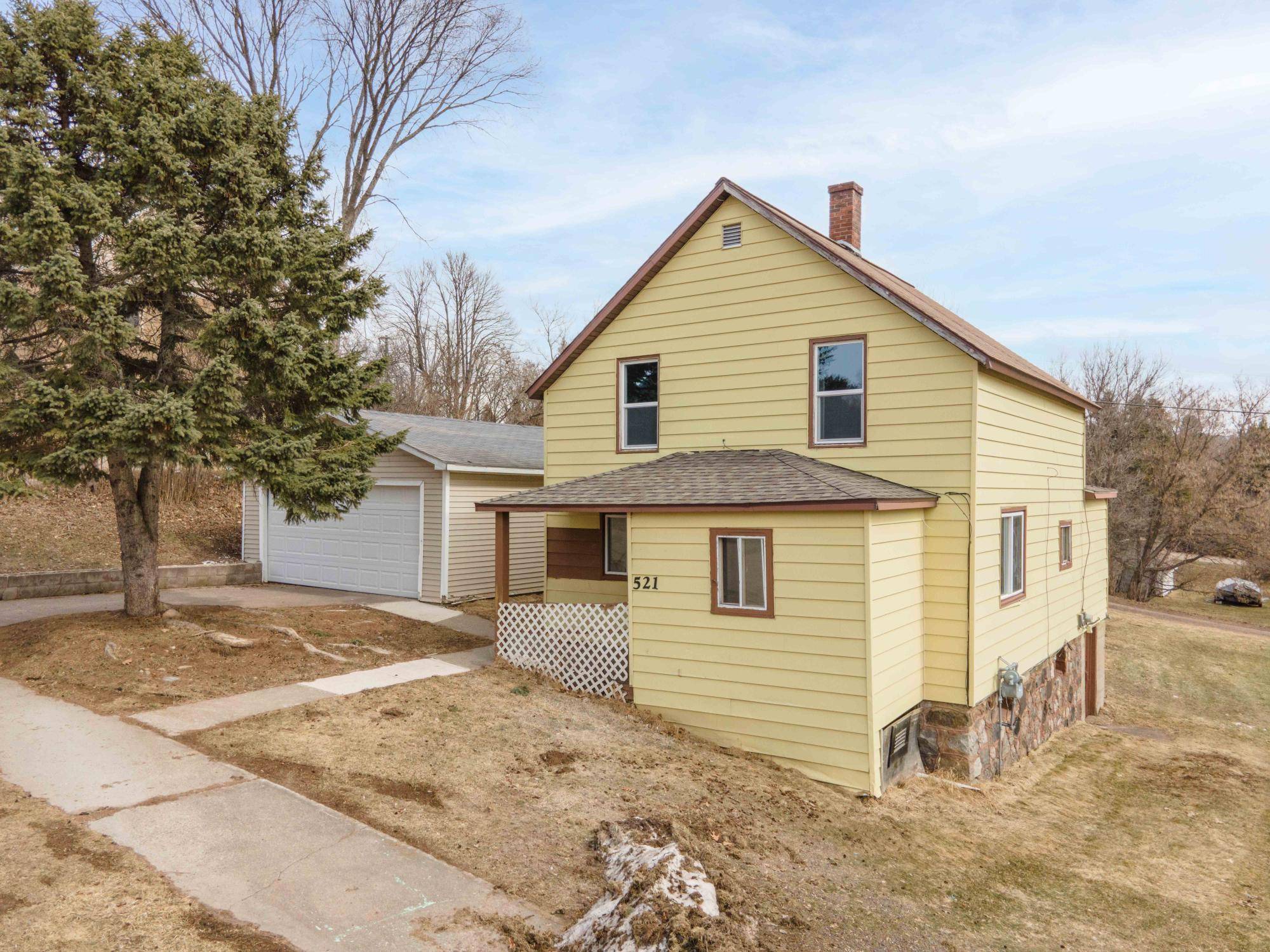 Caspian, MI 49915,521 VERONA AVE