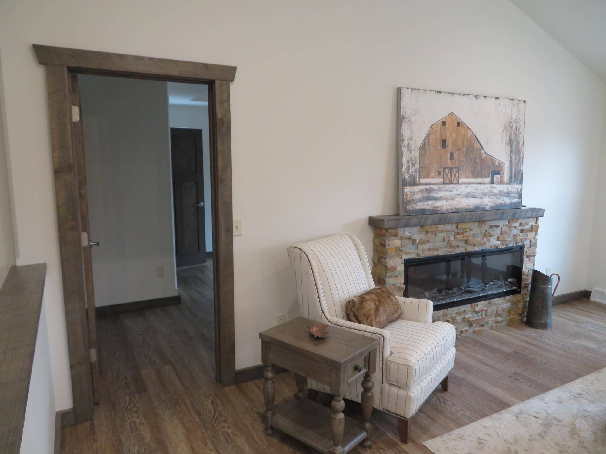 Merrill, WI 54452,211 CLEVELAND ST