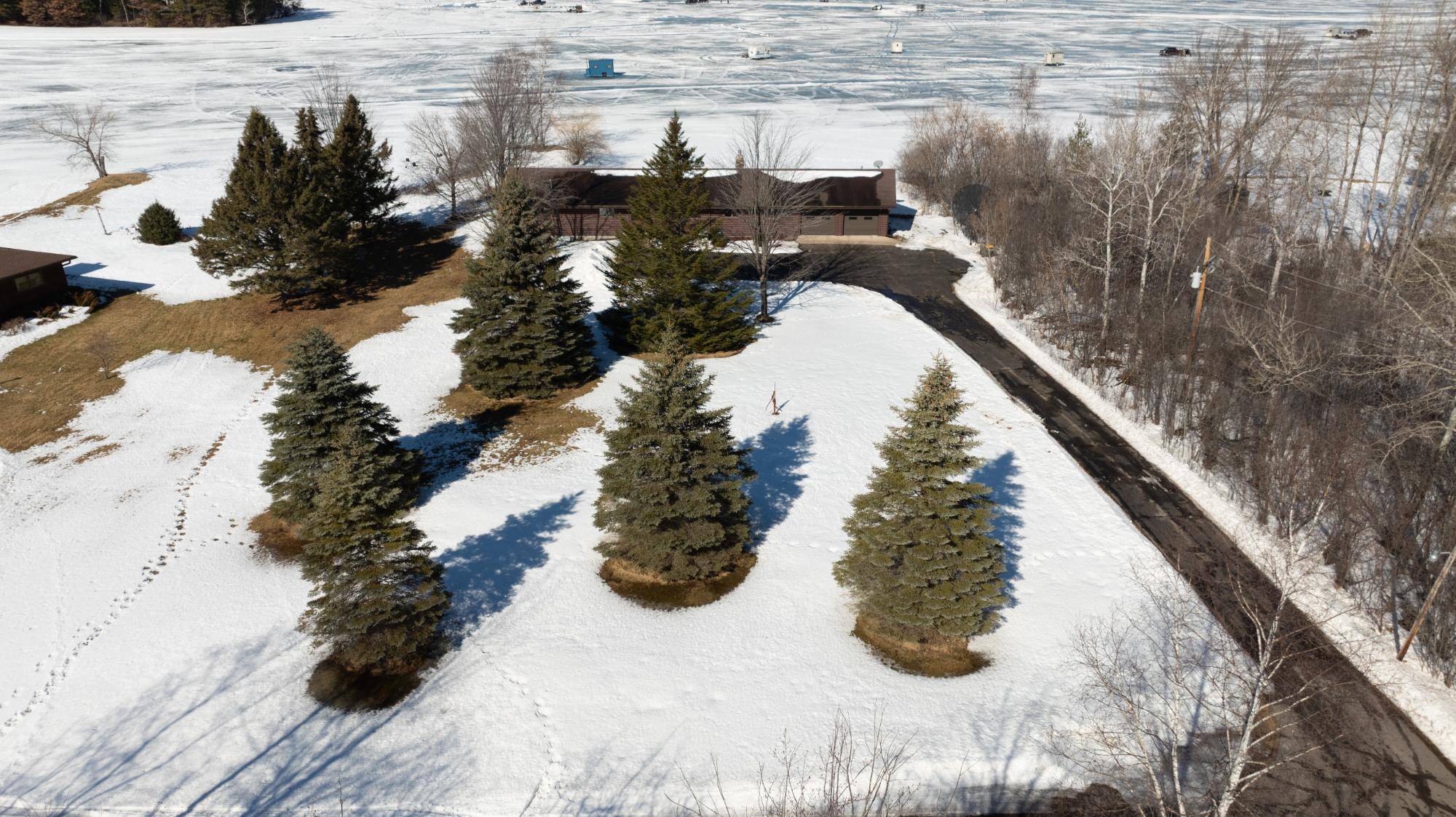 Rhinelander, WI 54501,533 LAKE SHORE DR
