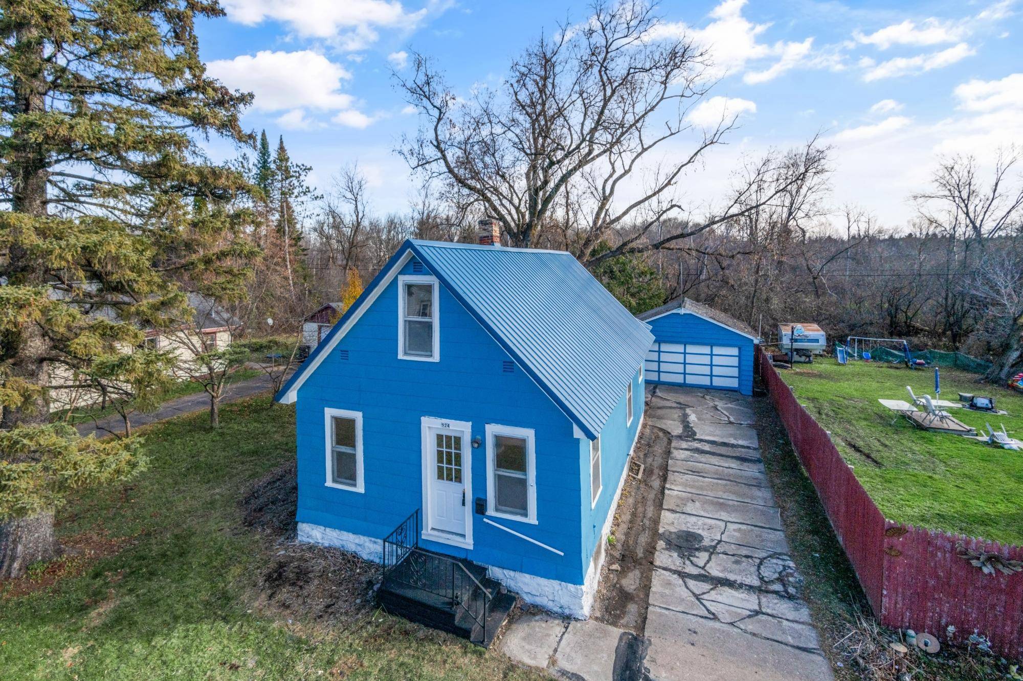 Rhinelander, WI 54501,924 STEVENS ST N