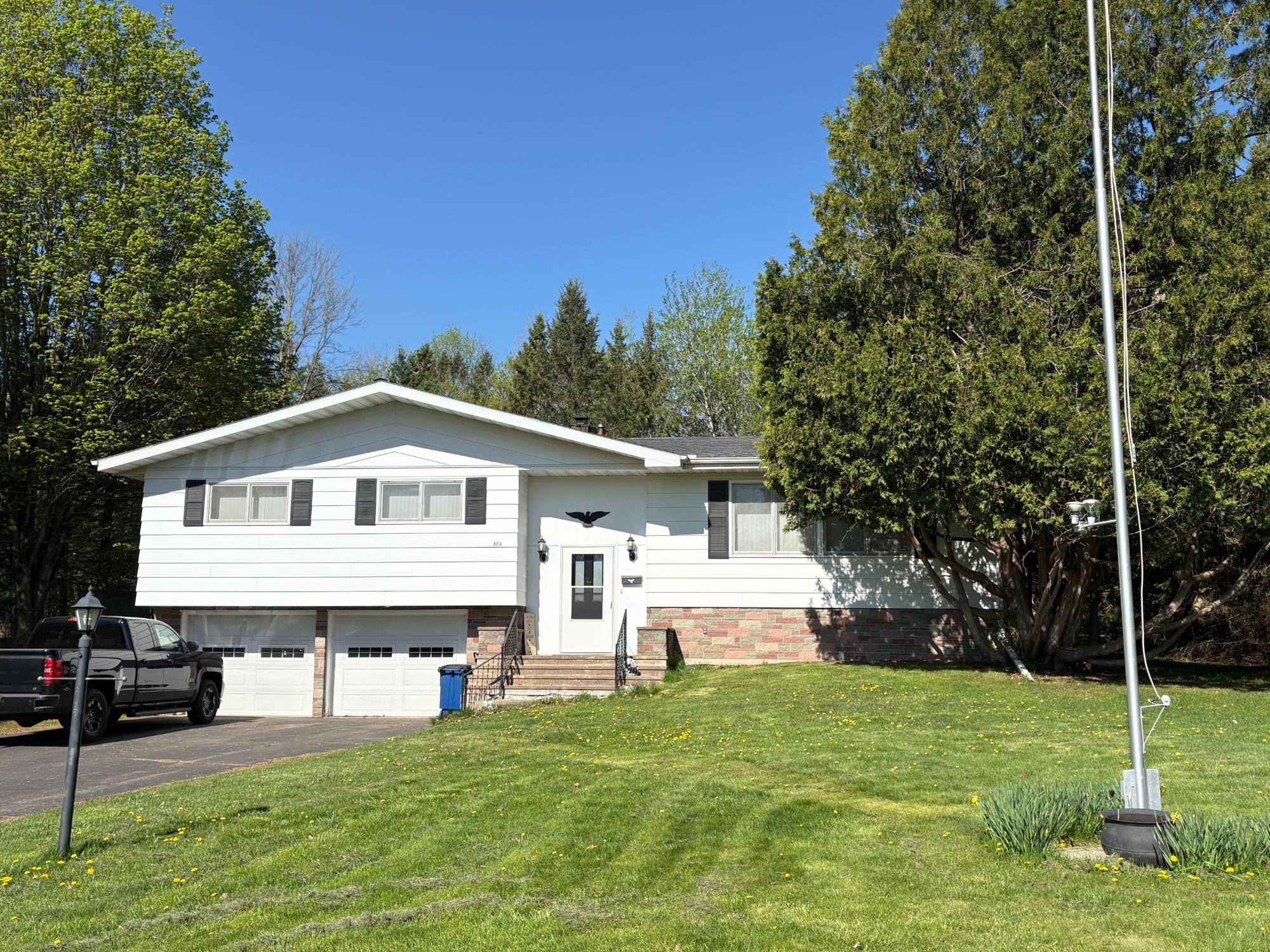 Park Falls, WI 54552,884 5TH AVE