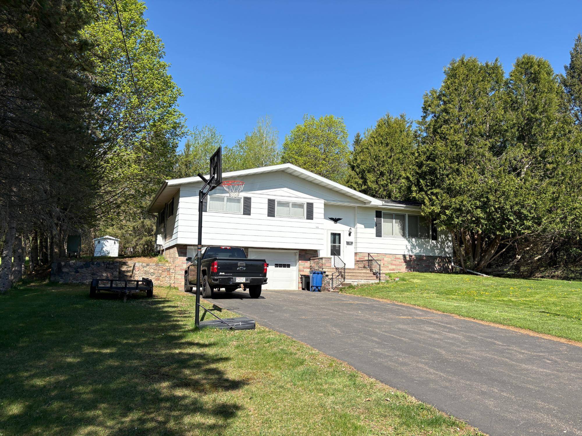 Park Falls, WI 54552,884 5TH AVE