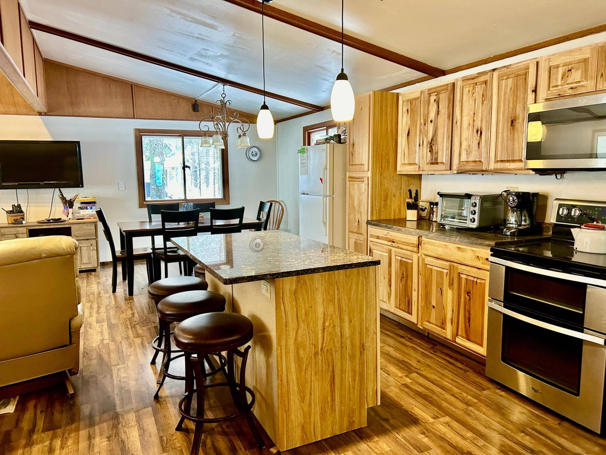 Crandon, WI 54520,4399 LAKEVIEW ST E