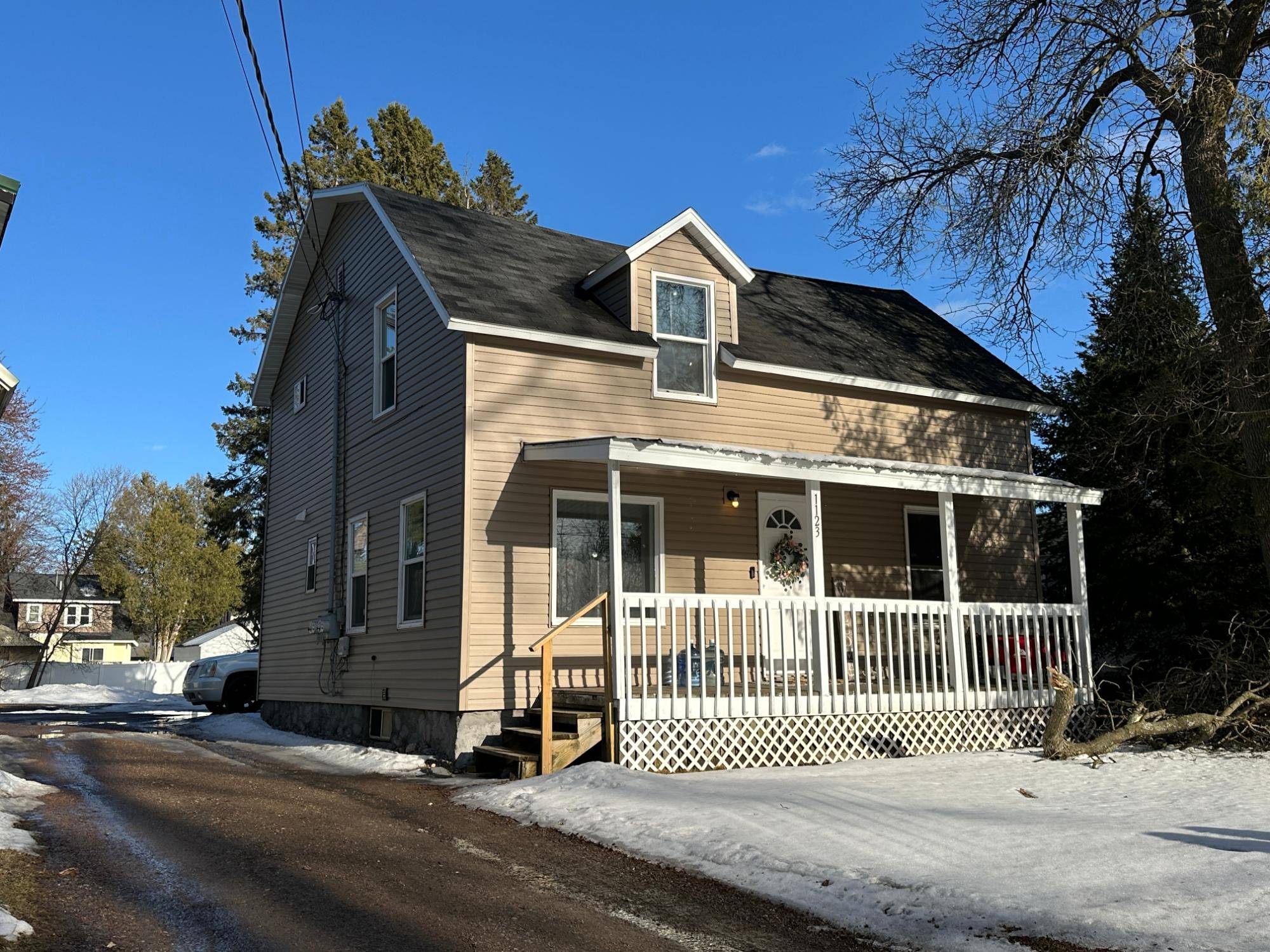 Antigo, WI 54409,1123 EDISON ST
