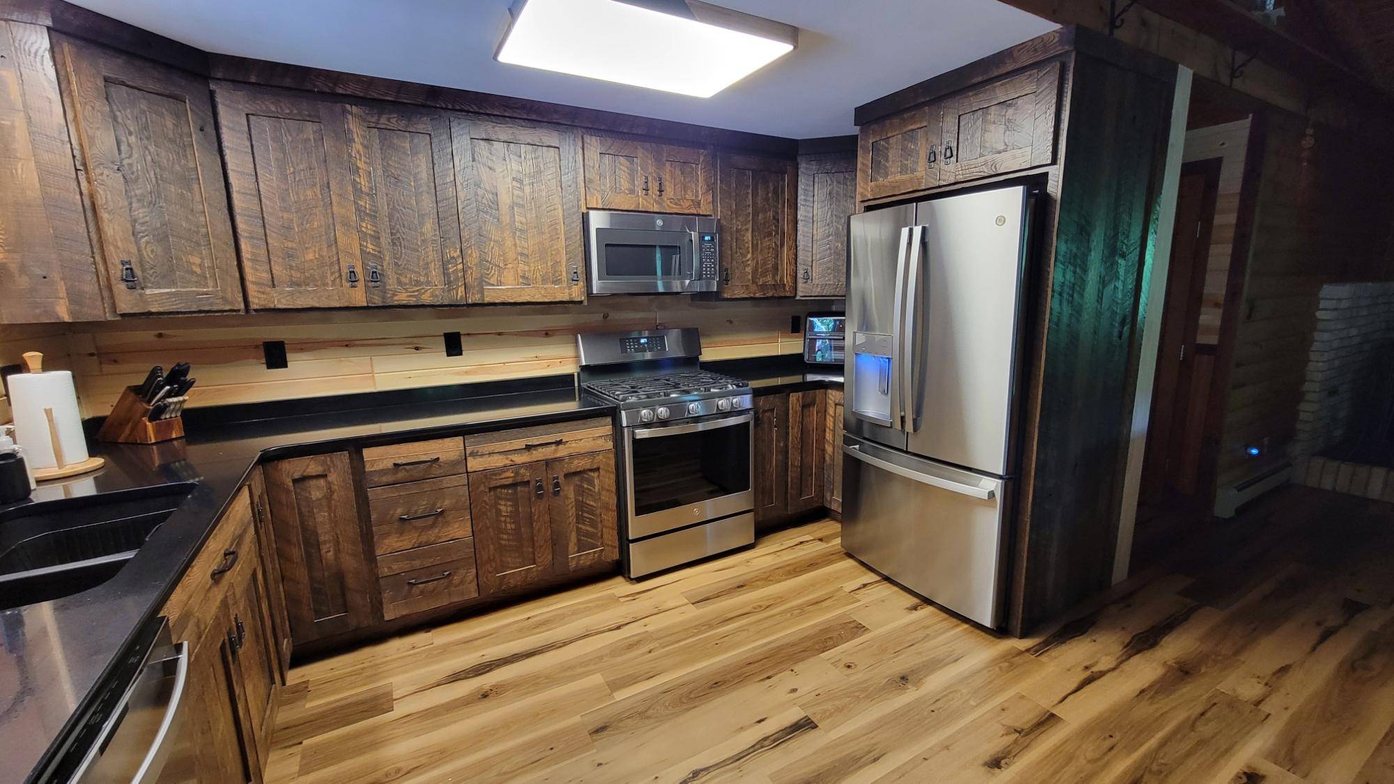 Antigo, WI 54409,N4214 MAPLE DR