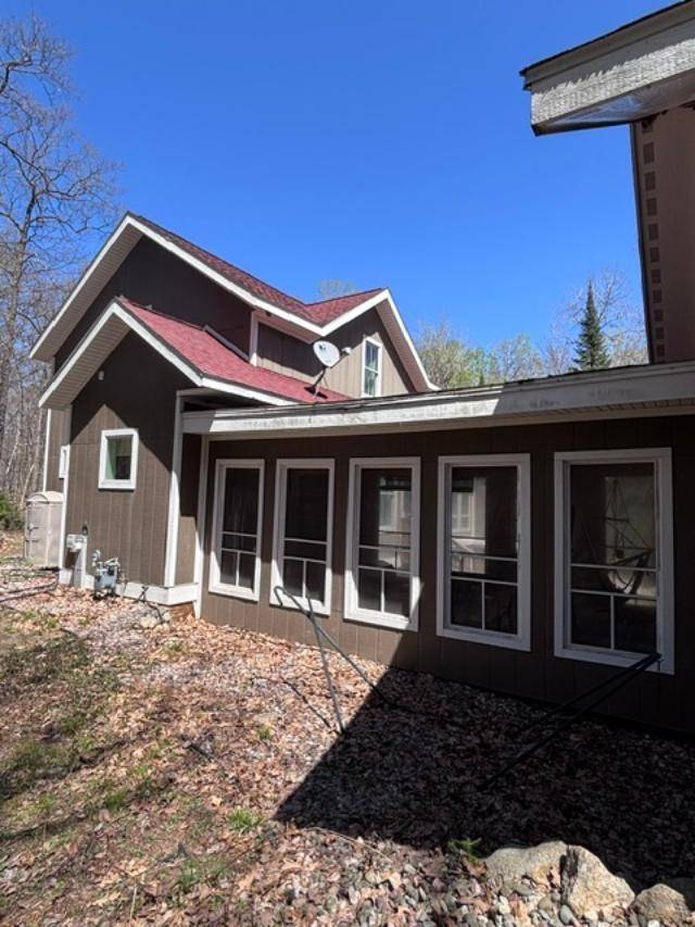 Rhinelander, WI 54501,4592 NORTH SHORE DR