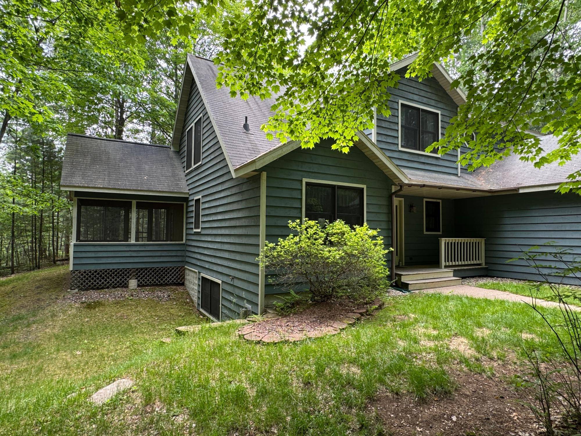 Minocqua, WI 54548,10144 RIDGEWOOD DR