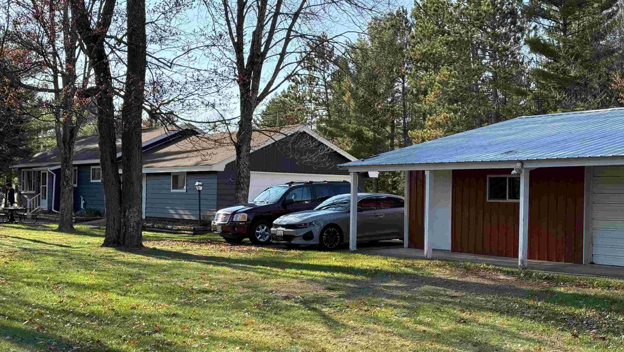 Eagle River, WI 54521,4515 CHAIN O LAKES RD