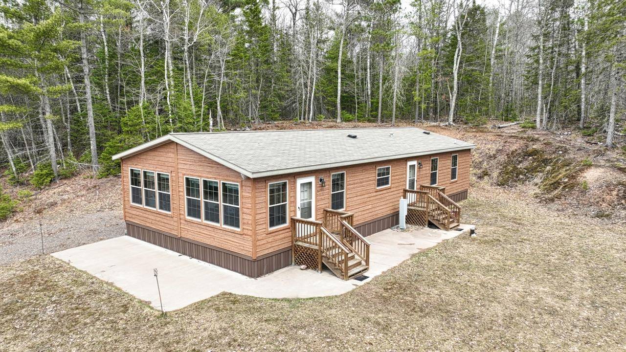Land O Lakes, WI 54540,6225 WOOD LAKE RD