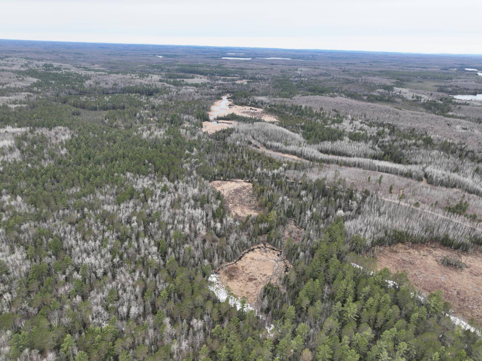 Land O Lakes, WI 54540,7685 OLD B RD