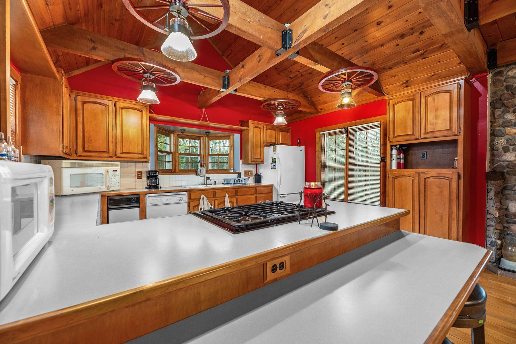 Watersmeet, MI 49969,19637 HEBERT RD