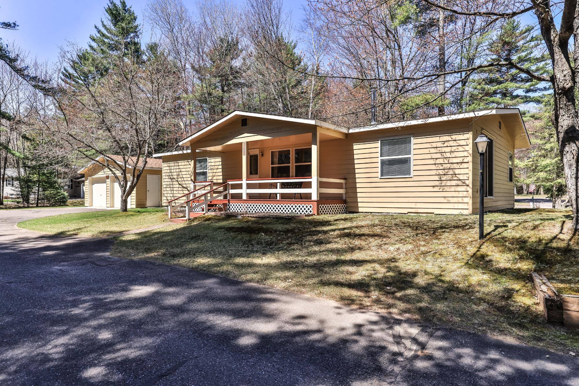 Woodruff, WI 54568,1583 ROYAL CARRIAGE RD #105