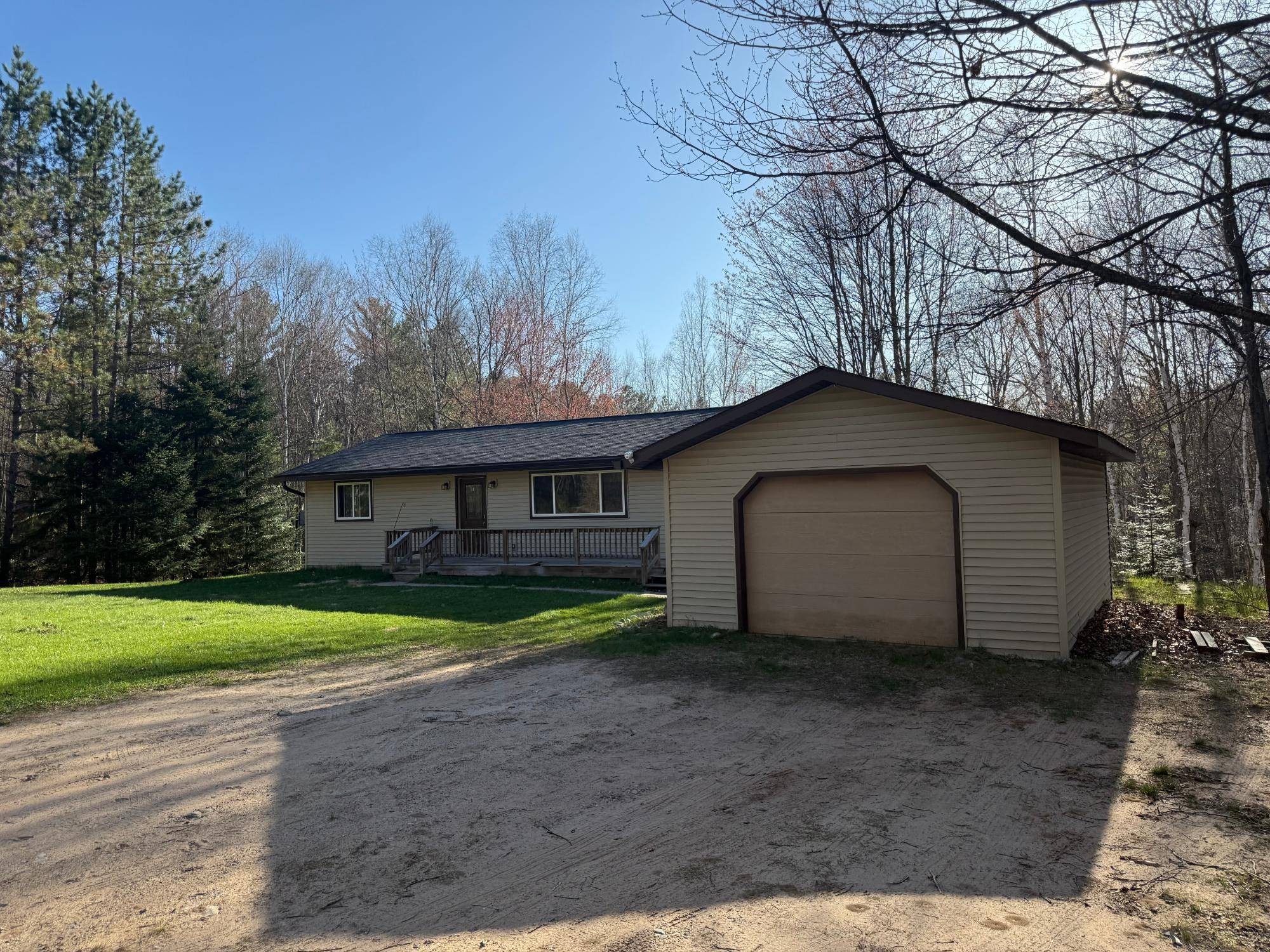 Eagle River, WI 54521,689 BELLVIEW RD
