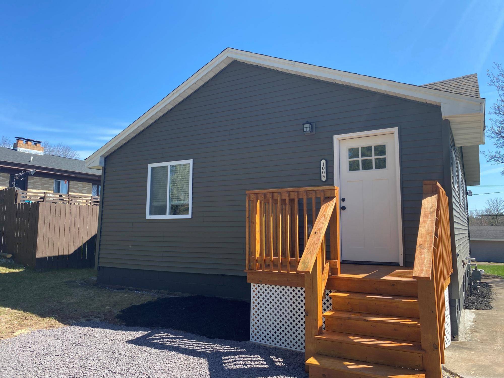 Iron Mountain, MI 49801,1005 BROWN ST W