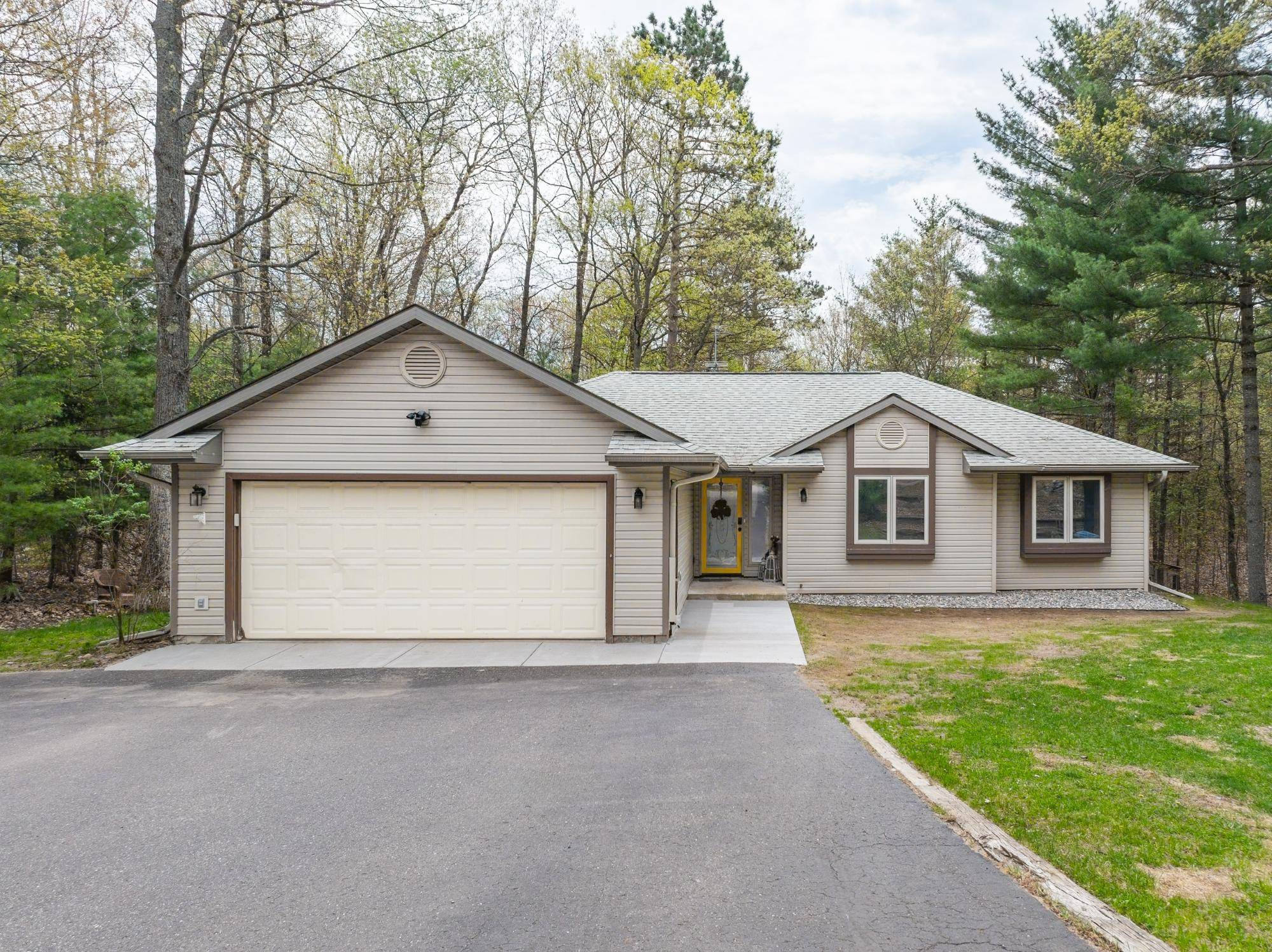 Eagle River, WI 54521,3725 OAKCREST LN