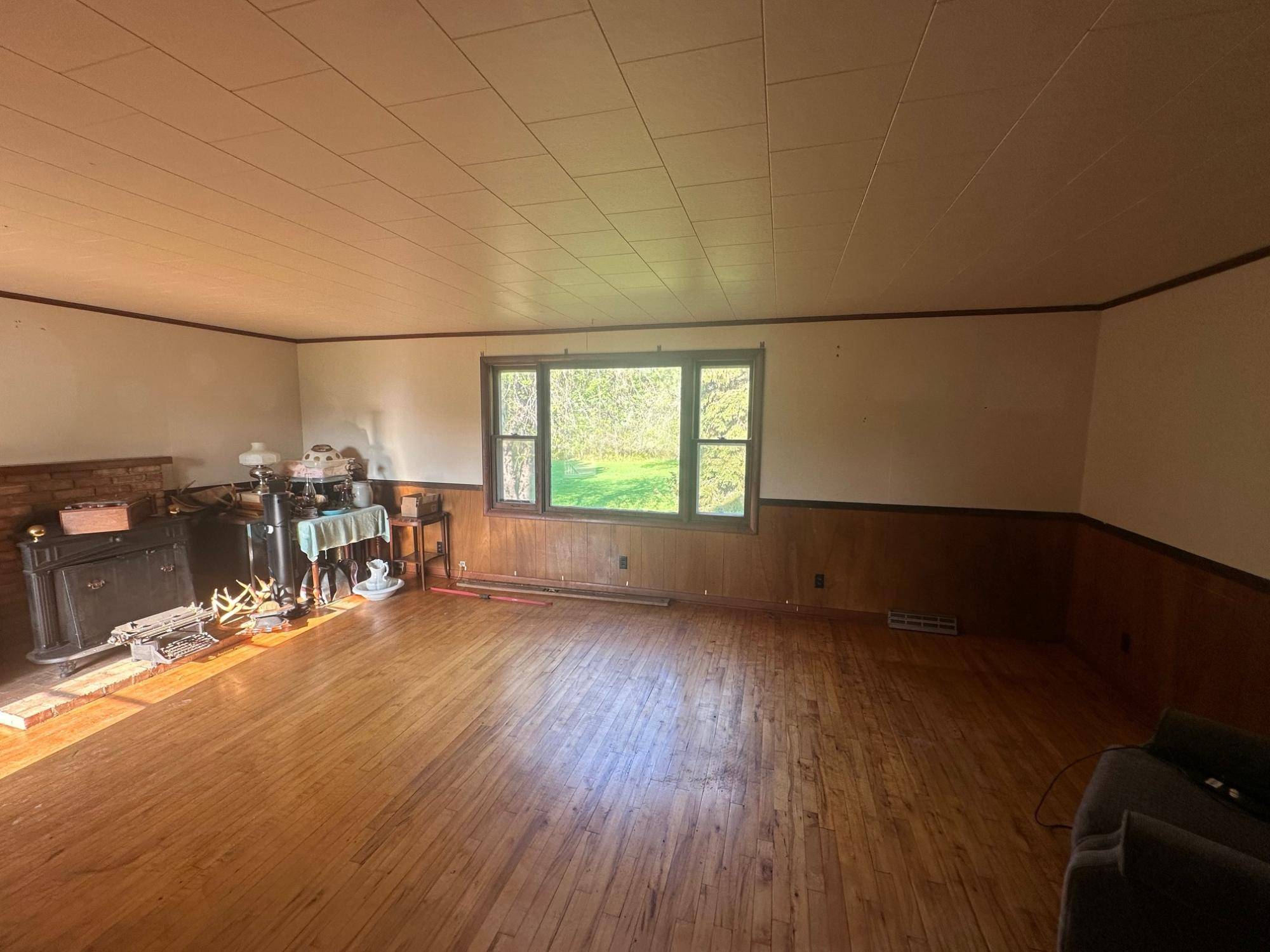 Ewen, MI 49925,18750 MCRAE RD