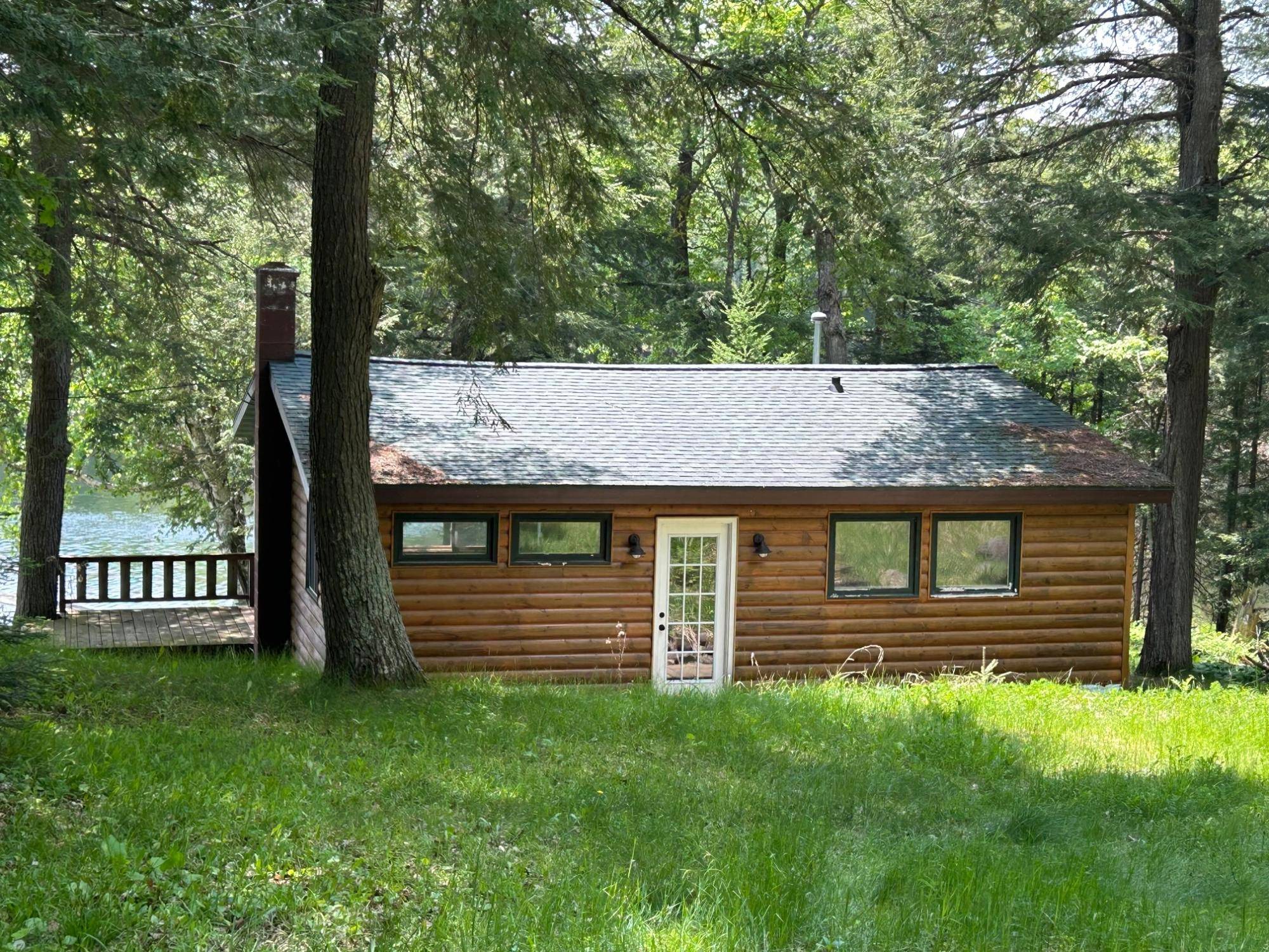 Land O Lakes, WI 54540,8558 SUMMIT LN