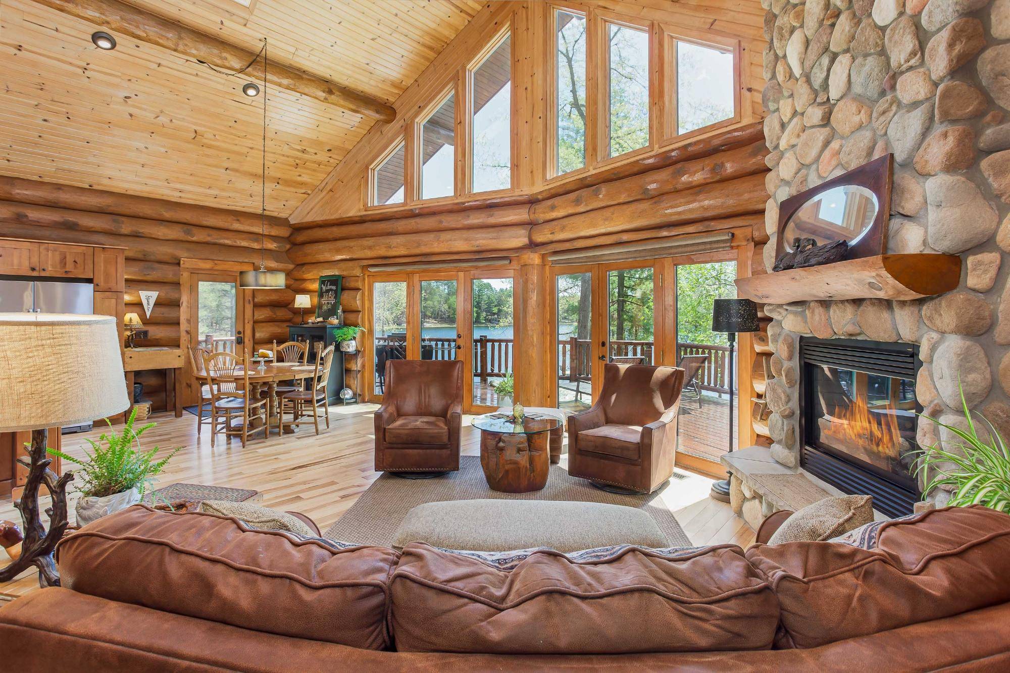 Eagle River, WI 54521,360 SQUASH LAKE RD
